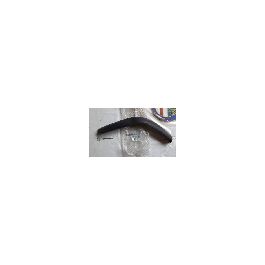 SPOILER PAR A/DX ALFA GT 03--