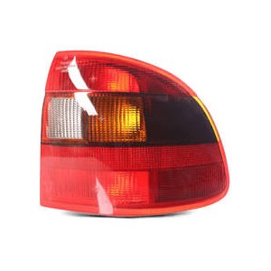 FANALE INTERNO P/DX  AUDI A4 04-- MOD. SW